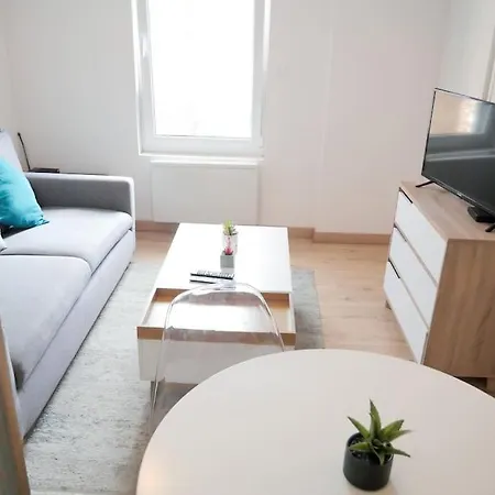 Stud Confort Centre 4pers شقة سانت كونتان